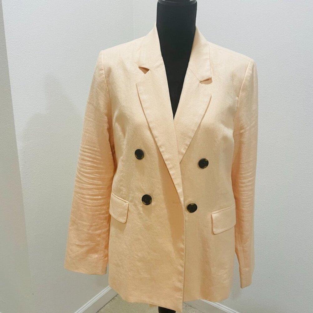 A loves a Coral linen Jacket